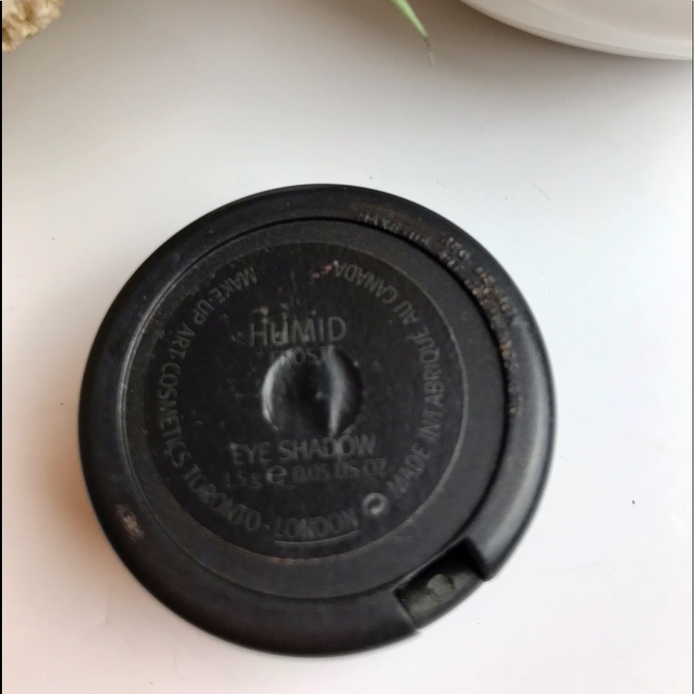 MAC “Humid” eyeshadow - Picture 4 of 4